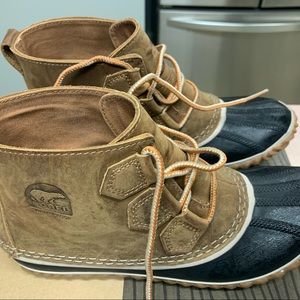 Sorel waterproof boots